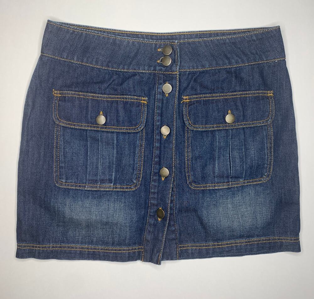 Chelsea & Violet jean mini Vanna skirt button front blue denim dark wash medium